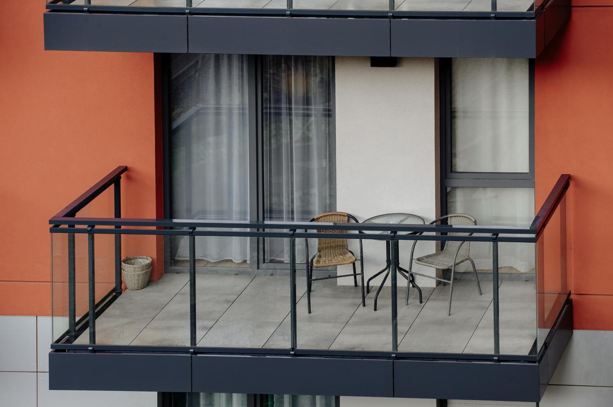 Like Home Apartments Krakow Luaran gambar