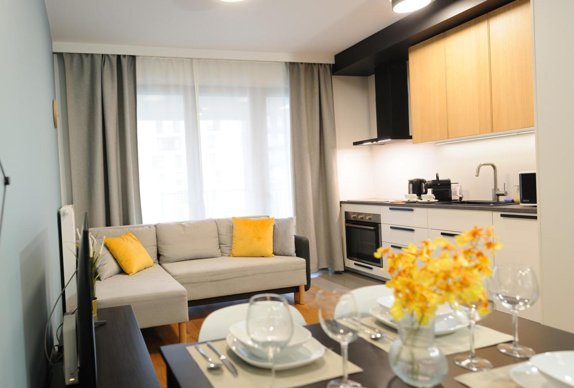 Like Home Apartments Krakow Luaran gambar