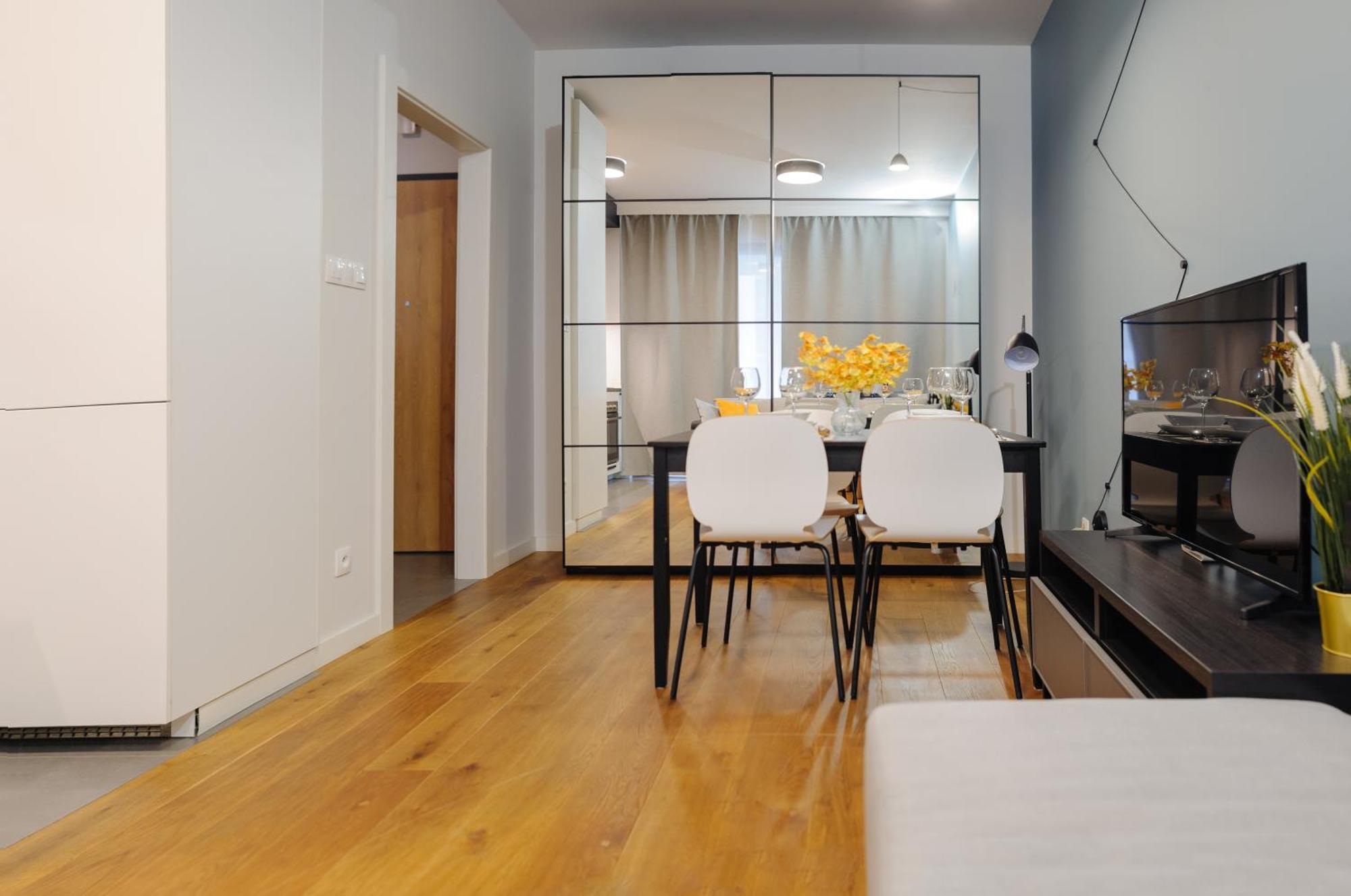 Like Home Apartments Krakow Luaran gambar
