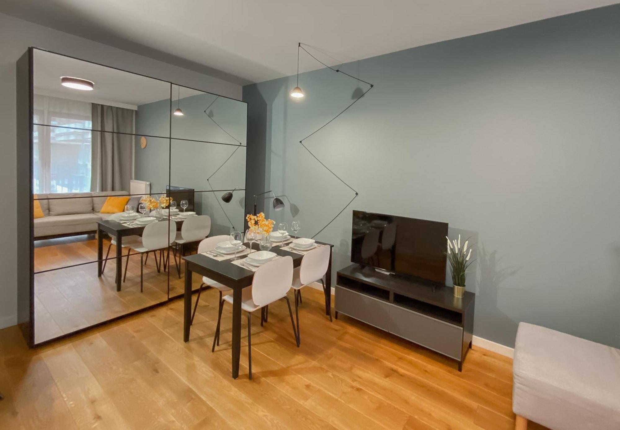 Like Home Apartments Krakow Luaran gambar