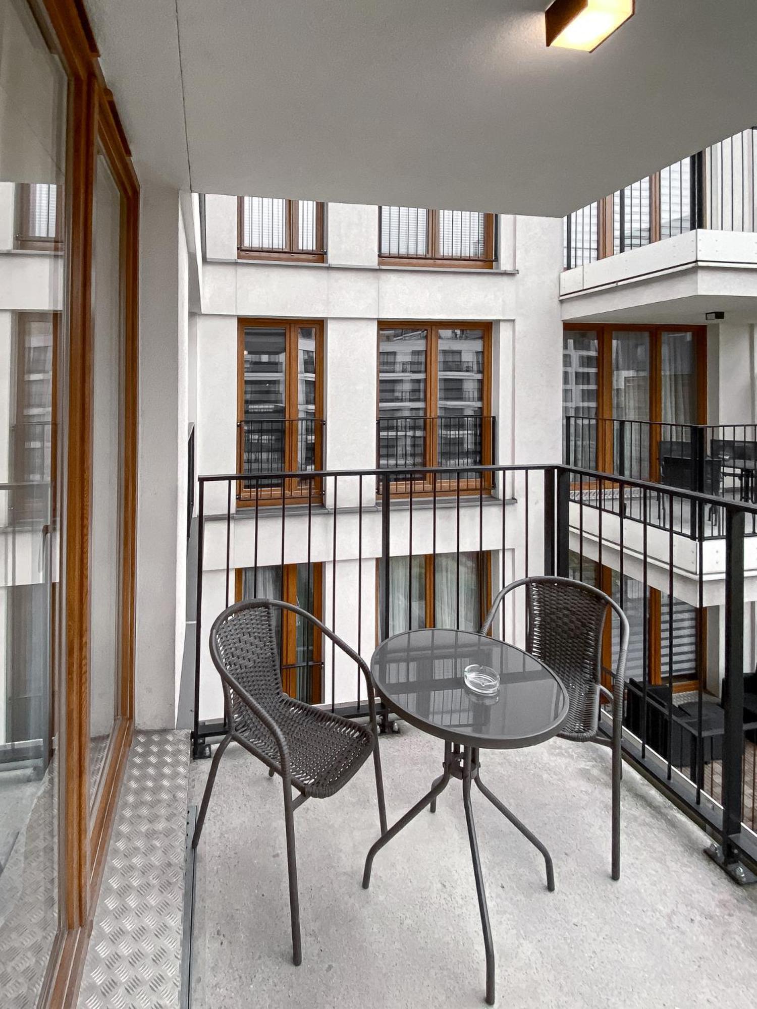 Like Home Apartments Krakow Luaran gambar